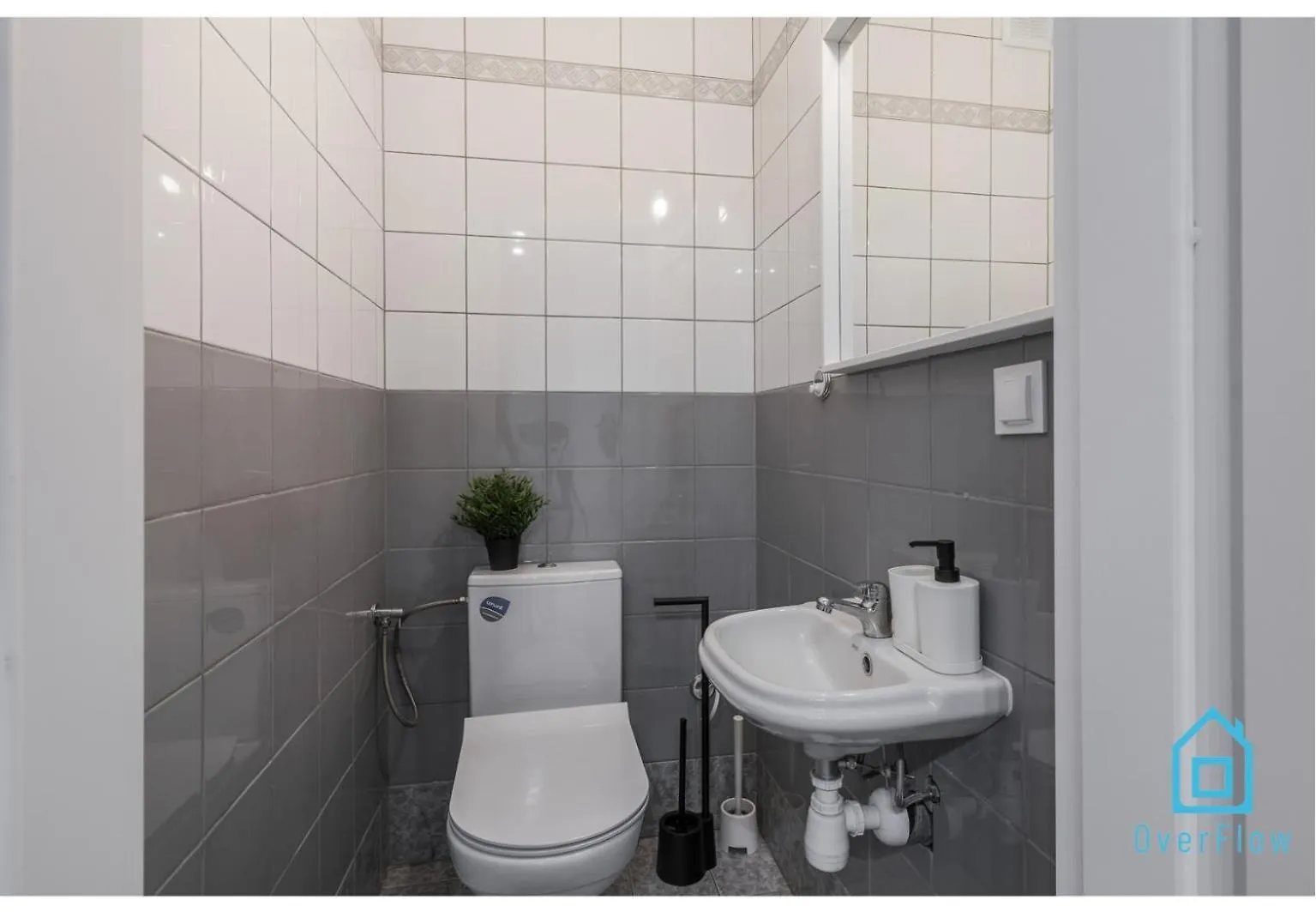 Mars Room - 15 Min To Old Town Gdansk Homestay